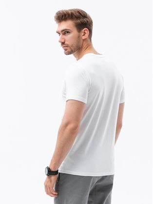 Biele tričko s modernou letnou potlačou