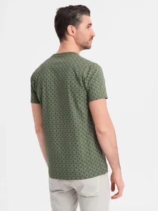 Trendy čierne tričko so vzorom