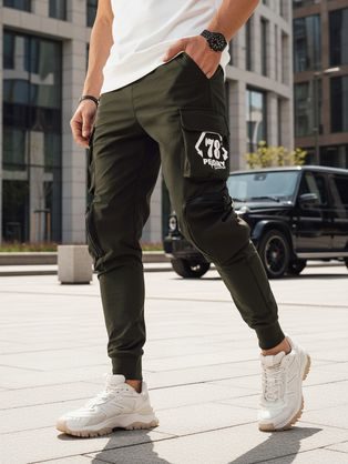 Nadčasové zelené joggery s vreckami