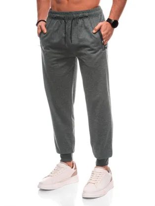 Trendy čierne pohodlné tepláky