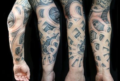 tetovanie na ruke v štýle tribal