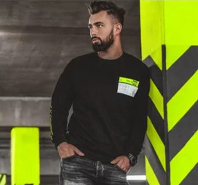 A simára borotvált arc klasszikus, a szakáll trend