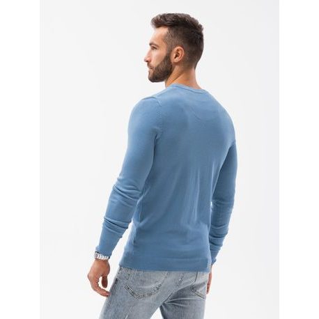 Svetlo-modrý pohodlný sveter E177