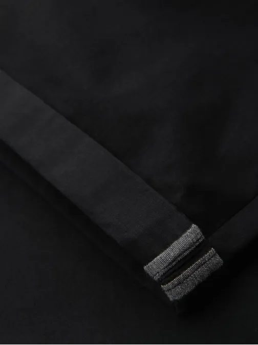 Pánske čierne chinos šortky s lemom V9 SRCS-0197