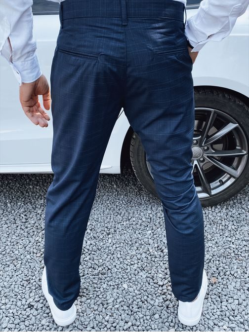 Módne granátové nohavice s károvaným vzorom