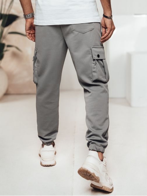 Moderné šedé kapsáčové joggery