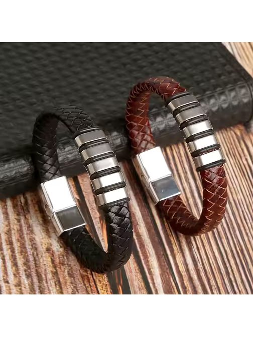 Kožený pletený náramok s ozdobou čierny