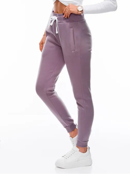 Dámske jednoduché tepláky v levanduľovej farbe PLR070