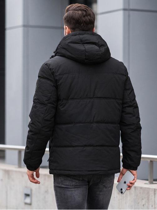Čierna pánska zimná bunda s trendy nášivkami