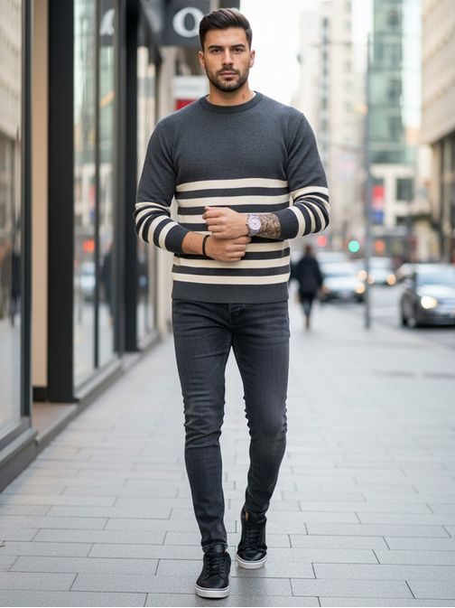 Trendový grafitový pruhovaný sveter