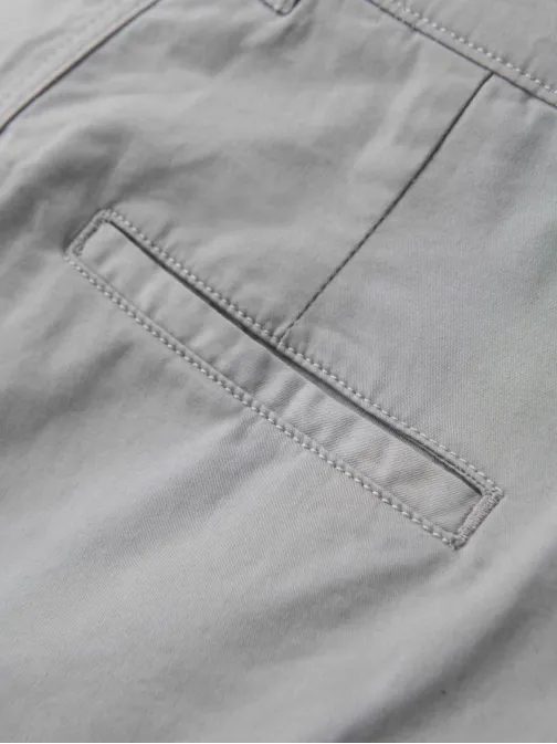 Pánske šedé chinos šortky s lemom V12 SRCS-0197