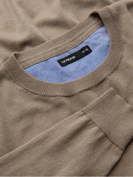 Klasický béžový sveter s okrúhlym výstrihom V15 SWBS-0106