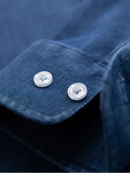 Trendy tmavomodrá rifľová košeľa s logom V1 SHDS-0180