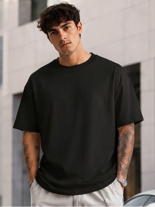 Čierne oversize tričko bez potlače