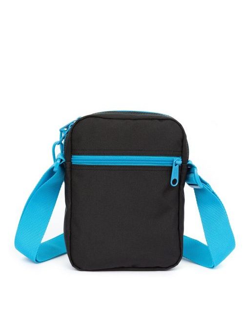 Čierna taška cez plece Eastpak The One v trendy prevedení