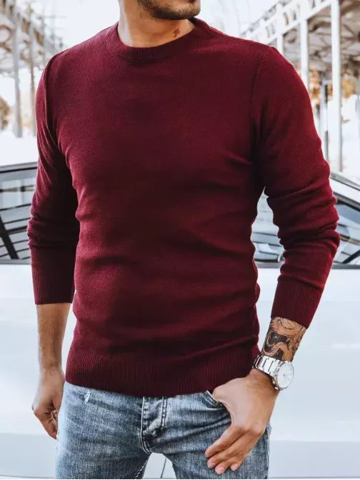 Elegantný sveter v tmavobordovej farbe