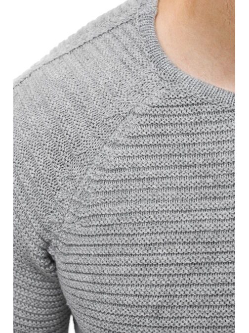 Elegantný sivý prúžkovaný sveter 256005