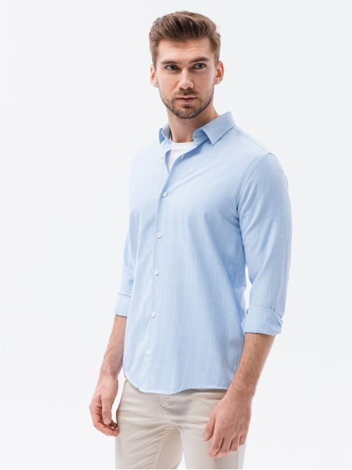 Svetlo-modrá košeľa s jemným vzorom K621