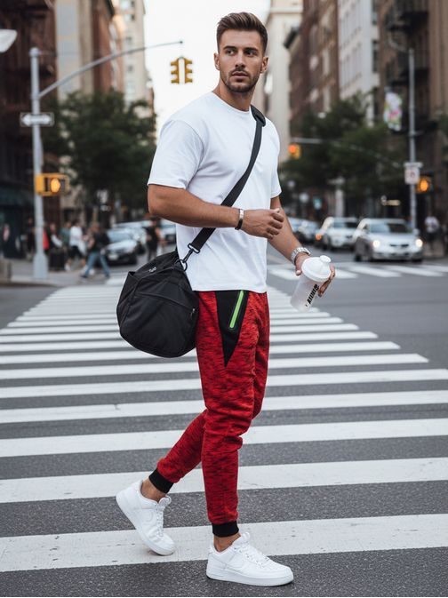 Trendové červené pánske teplákové nohavice
