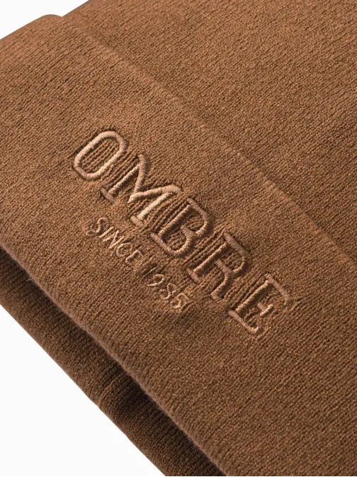 Pánska čiapka v hnedej farbe v4 om-acwh-0120