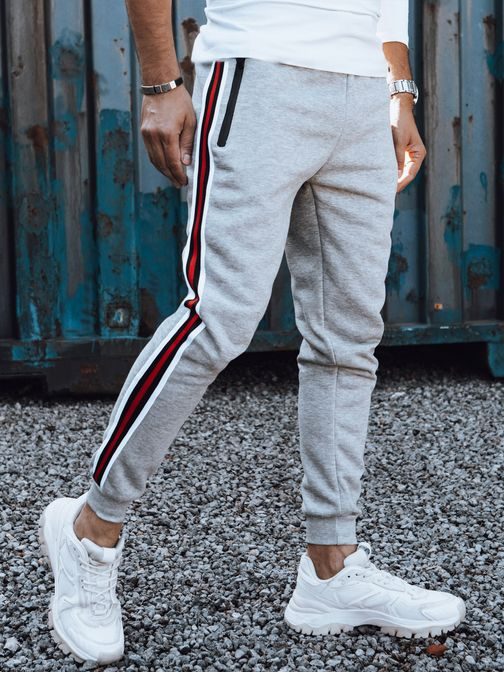 Moderné sivé pánske tepláky