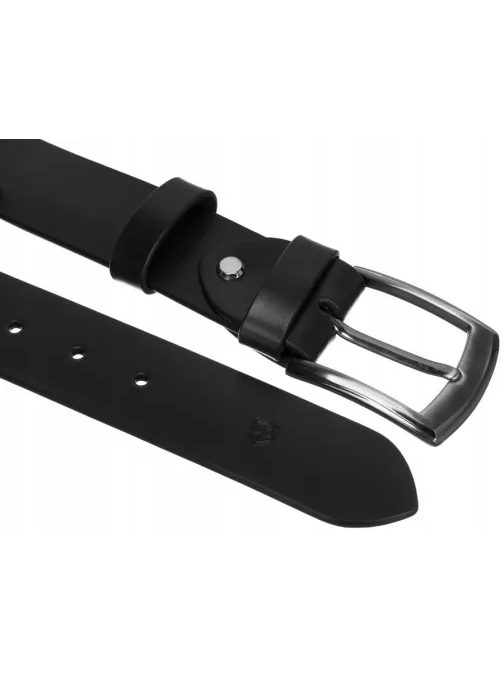 Klasický čierny kožený pánsky opasok