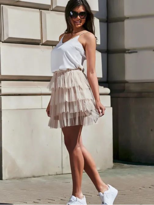 Módna béžová mini sukňa GLR017