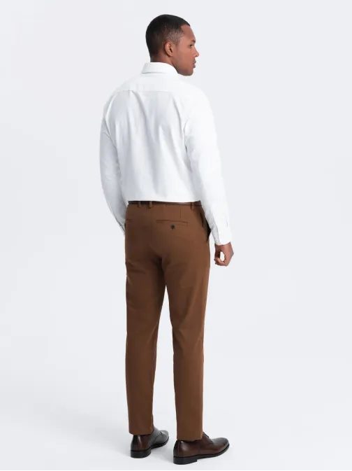 Chinos karamelové nohavice klasického strihu s jemnou textúrou V3 PACP-0190
