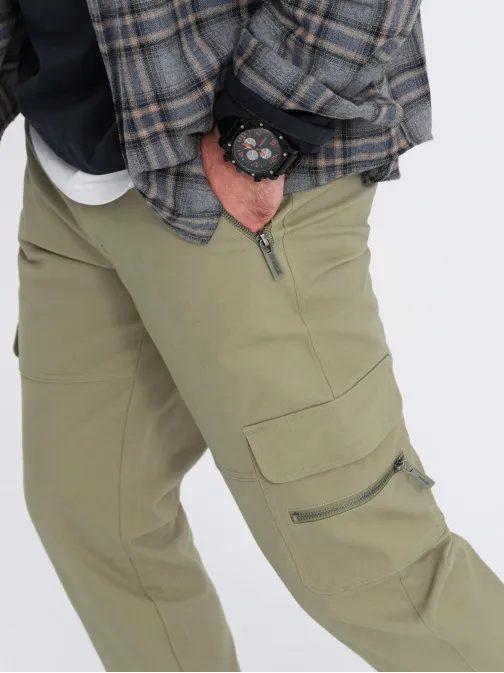 Trendové olivové pánske joggery V2 PACG-0204