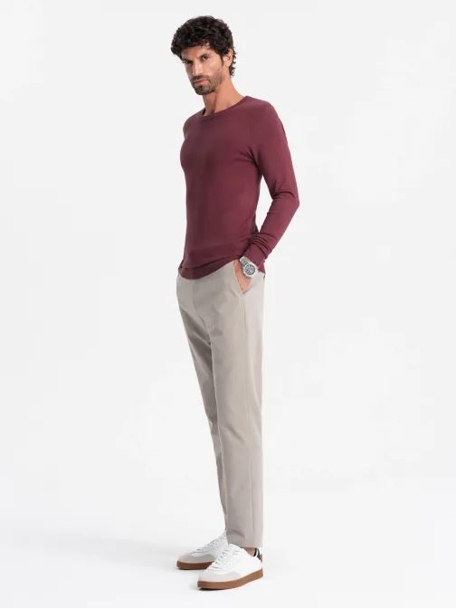 Klasický bordový sveter s okrúhlym výstrihom V11 SWBS-0106