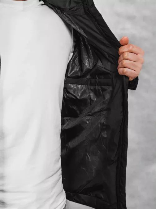 Atraktívna prešívaná bunda v čiernej farbe