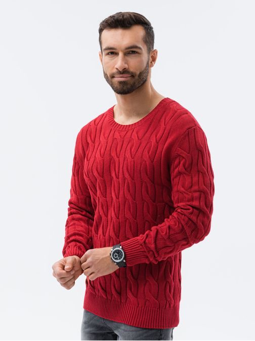 Nádherný červený sveter so vzorom E195