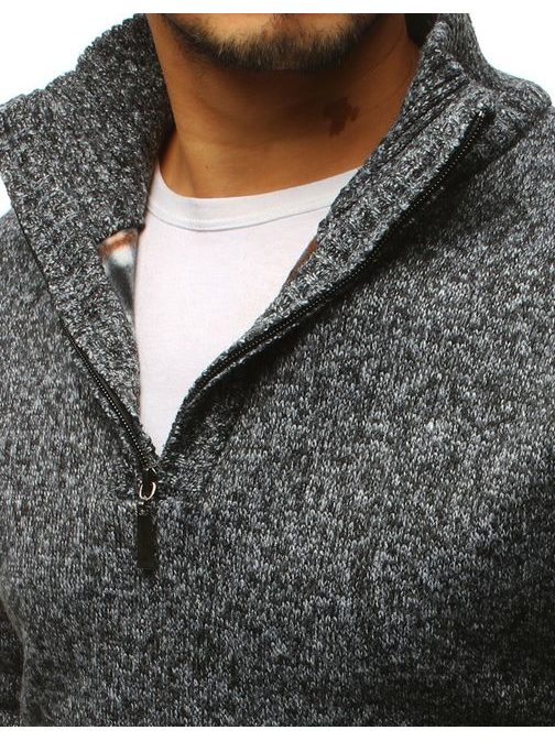 Trendový šedý sveter