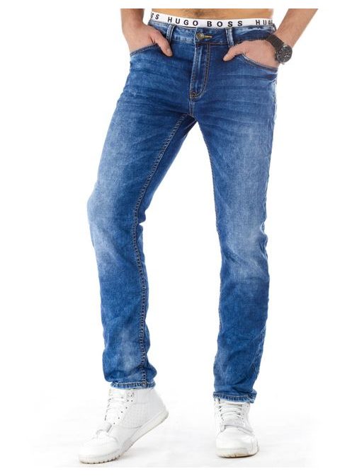 Jednoduché modré džínsy pre pánov