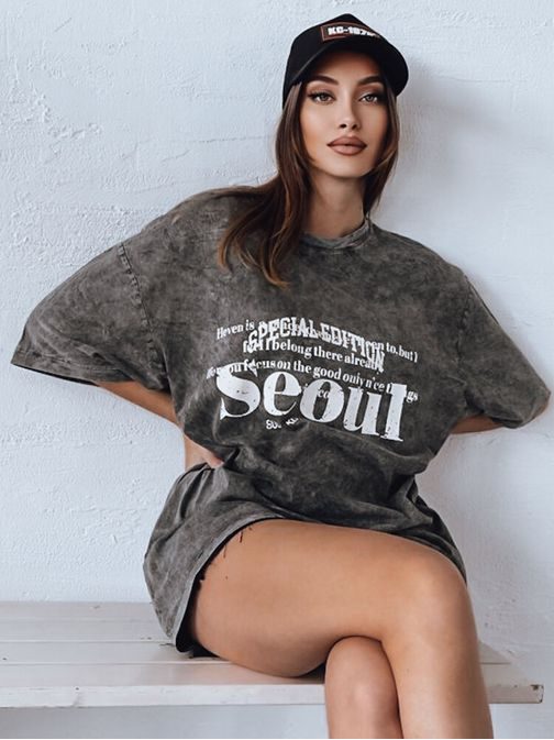 Oversize dámske grafitové tričko s potlačou Mizgas