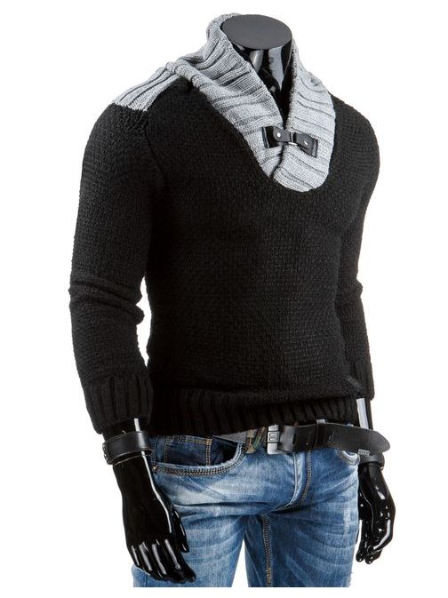 Čierny hrubý sveter so šálovým golierom