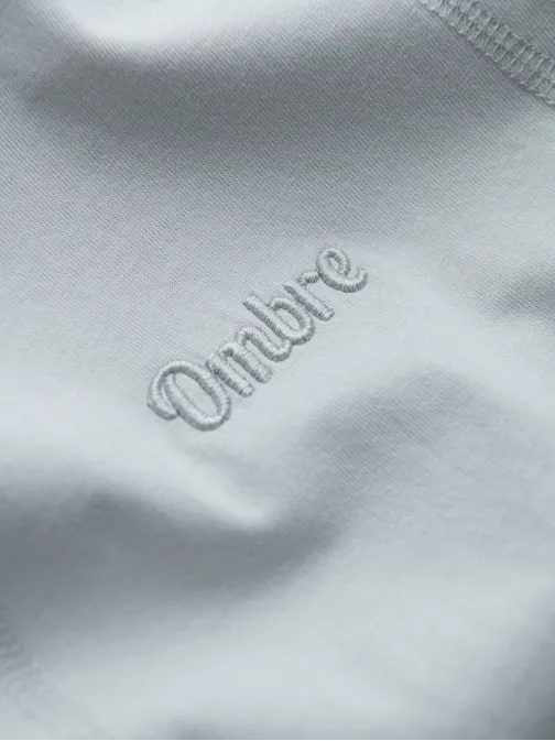 Šedé tričko s jemnou výšivkou V4 TSCT-0170