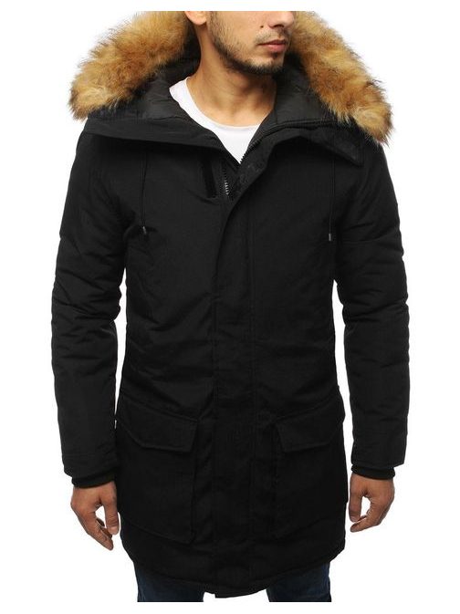 Zimná bunda v čiernej farbe s kapucňou