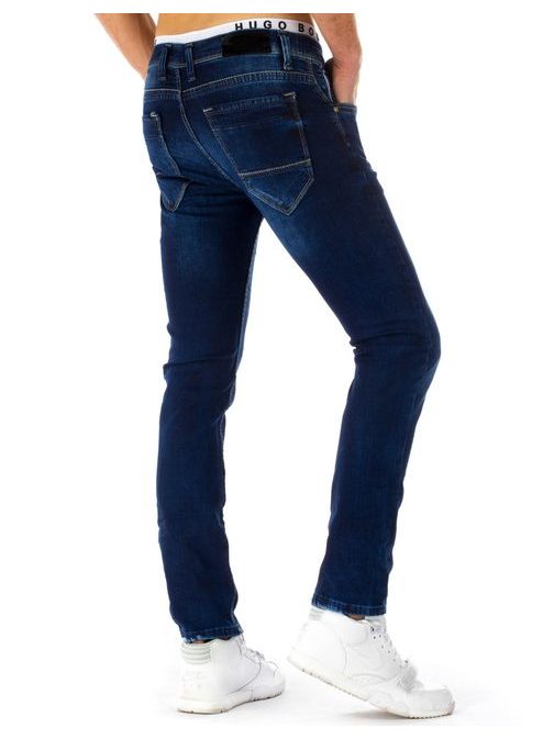 Trendy džínsy pre pánov v klasickej modrej farbe