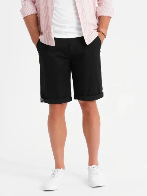 Pánske čierne chinos šortky s lemom V9 SRCS-0197