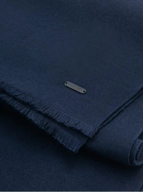 Atraktívny pánsky tmavo modrý šál V2 ACSF-0116