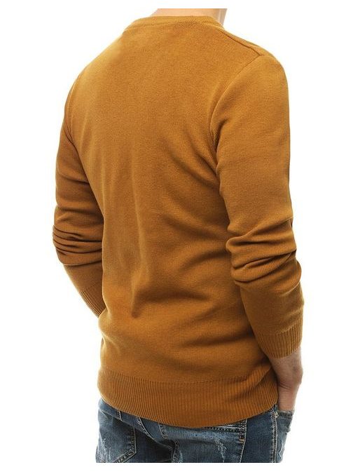 Nádherný kamelový sveter