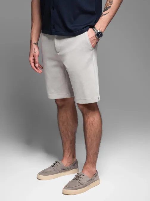 Svetlo-šedé chino pánske kraťasy V5 SRCS-0149