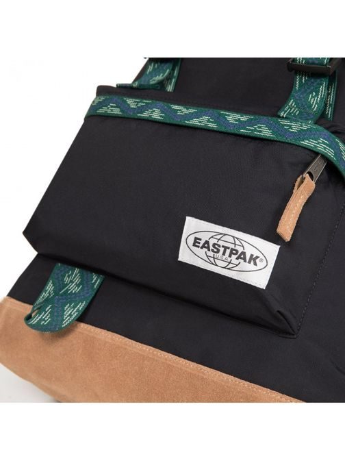 Čierny ruksak na notebook EASTPAK ROWLO  Into Native Black