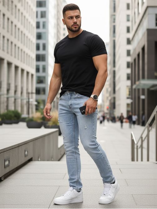 Originálne svetlomodré rifle s odreninami