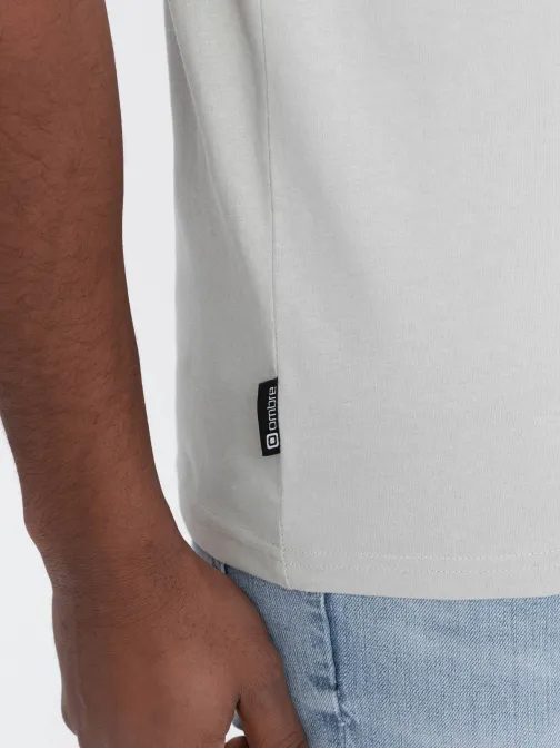 Trendy tričko s ozdobným vreckom svetlo zelené V2 TSCT-0109