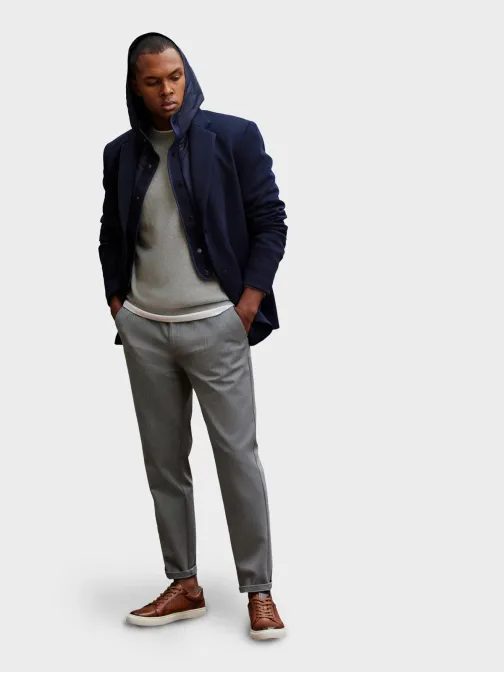 Neobyčajné tmavo modré pánske sako V3 BLZB-0133