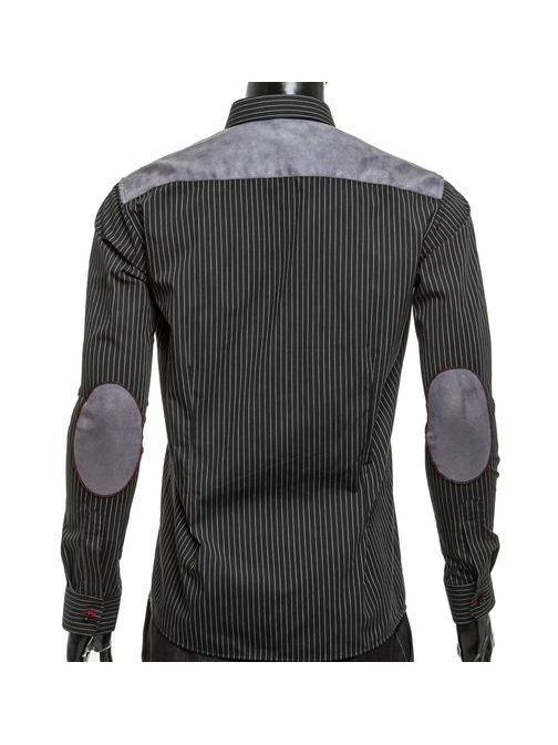 Moderná čierna košeľa s nášivkami na ramenách V014