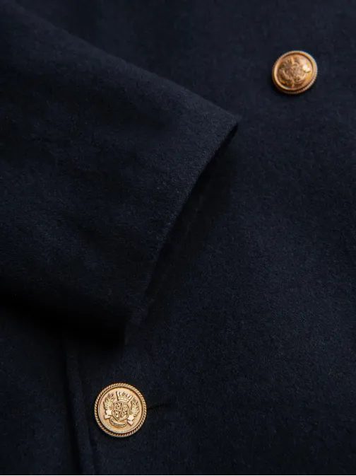 Štýlový modrý kabát s dvojradovým zapínaním V1 OM-COWC-0134