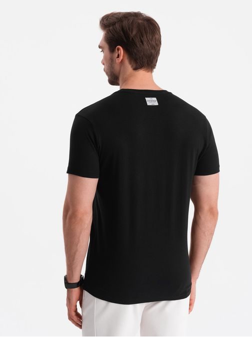 Jedinečné čierne tričko s logom V2 TSPT-0141